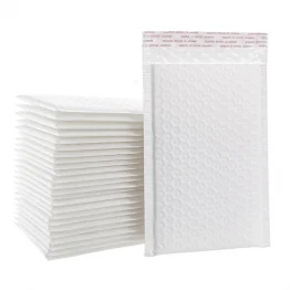 Bubble-wrapped-bag-stack-qnp_562d8f05-27c8-4ceb-9872-cf12425a0ea6_1024x1024